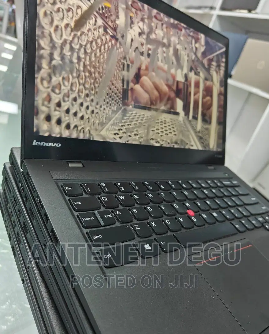 New Laptop Lenovo ThinkPad X1 Carbon 8GB Intel Core I7 SSD 512GB