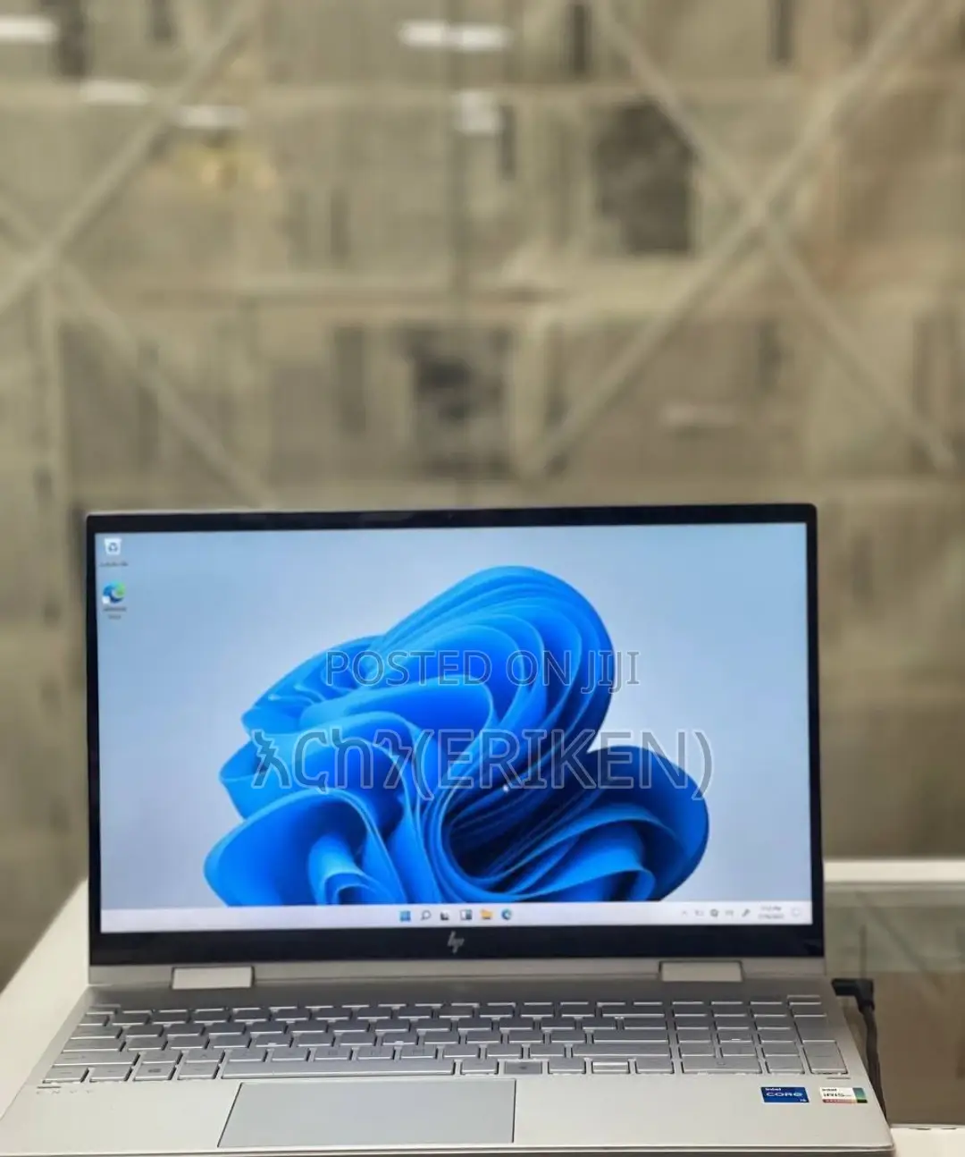 New Laptop HP Envy X360 8GB Intel Core I5 SSD 512GB