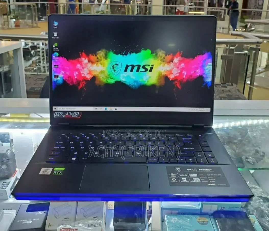 New Laptop MSI GE66 Raider 16GB Intel Core I7 SSD 1T