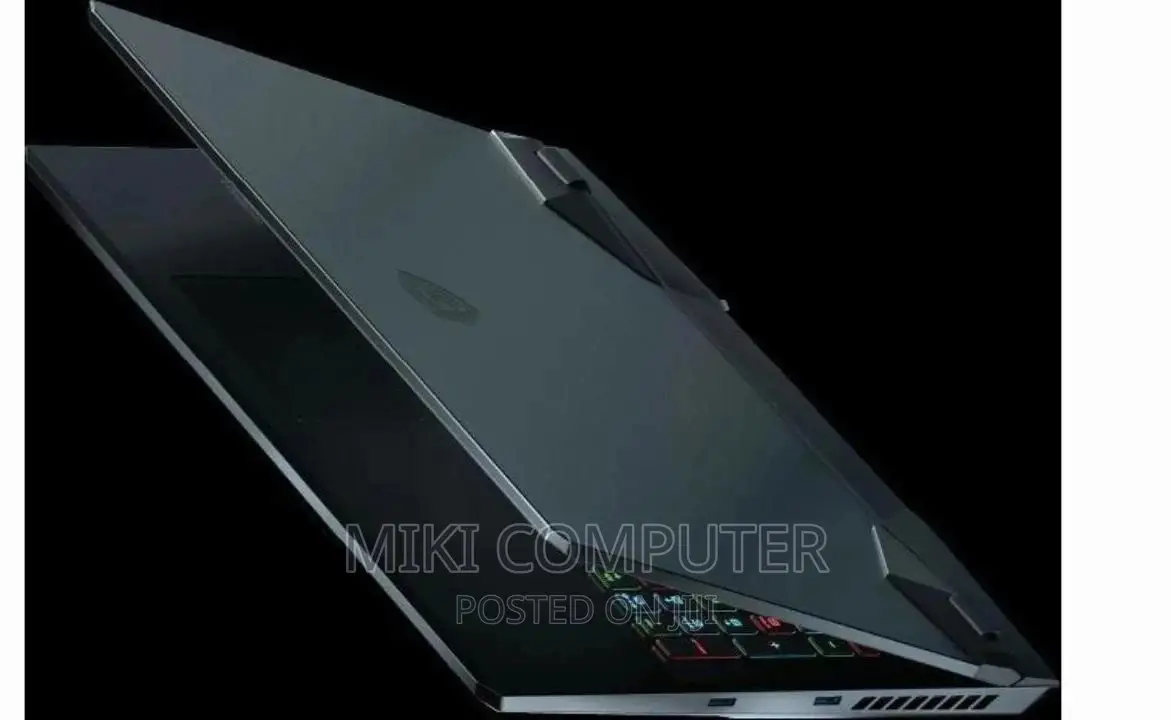 New Laptop MSI GP75 Leopard 16GB Intel Core i7 SSD 1T