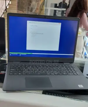 New Laptop Dell Inspiron 15 12GB Intel Core I5 SSD 256GB