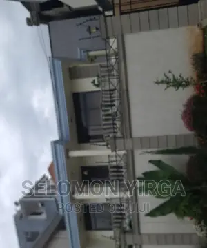 4bdrm House in አድስ አበባ, Bole for sale
