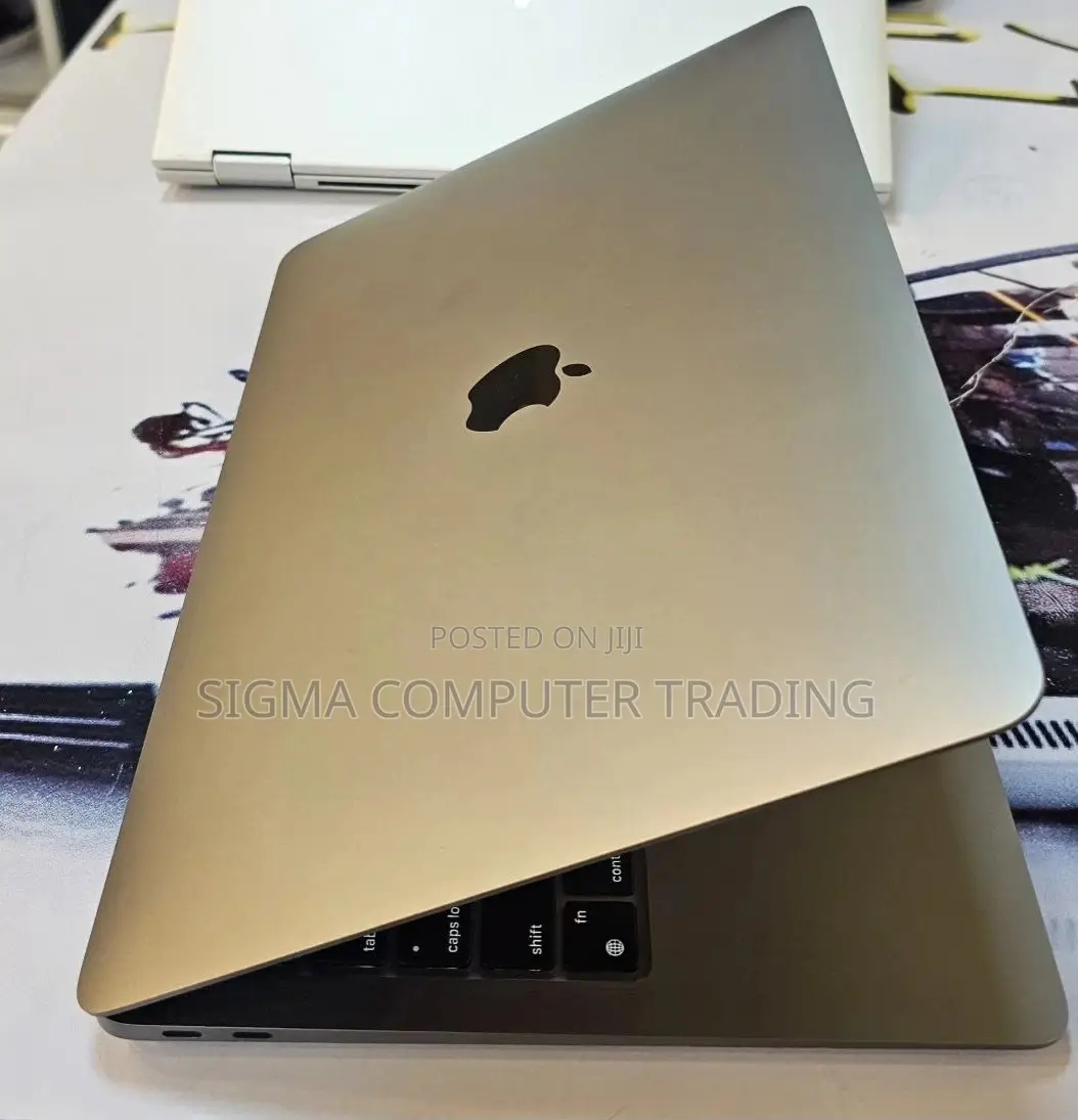 New Laptop Apple MacBook Air 2020 M1 8GB Apple M1 SSD 256GB