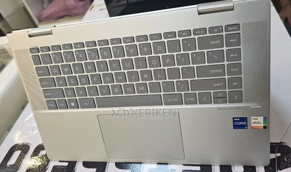 New Laptop HP Envy X360 16GB Intel Core I7 SSD 1T