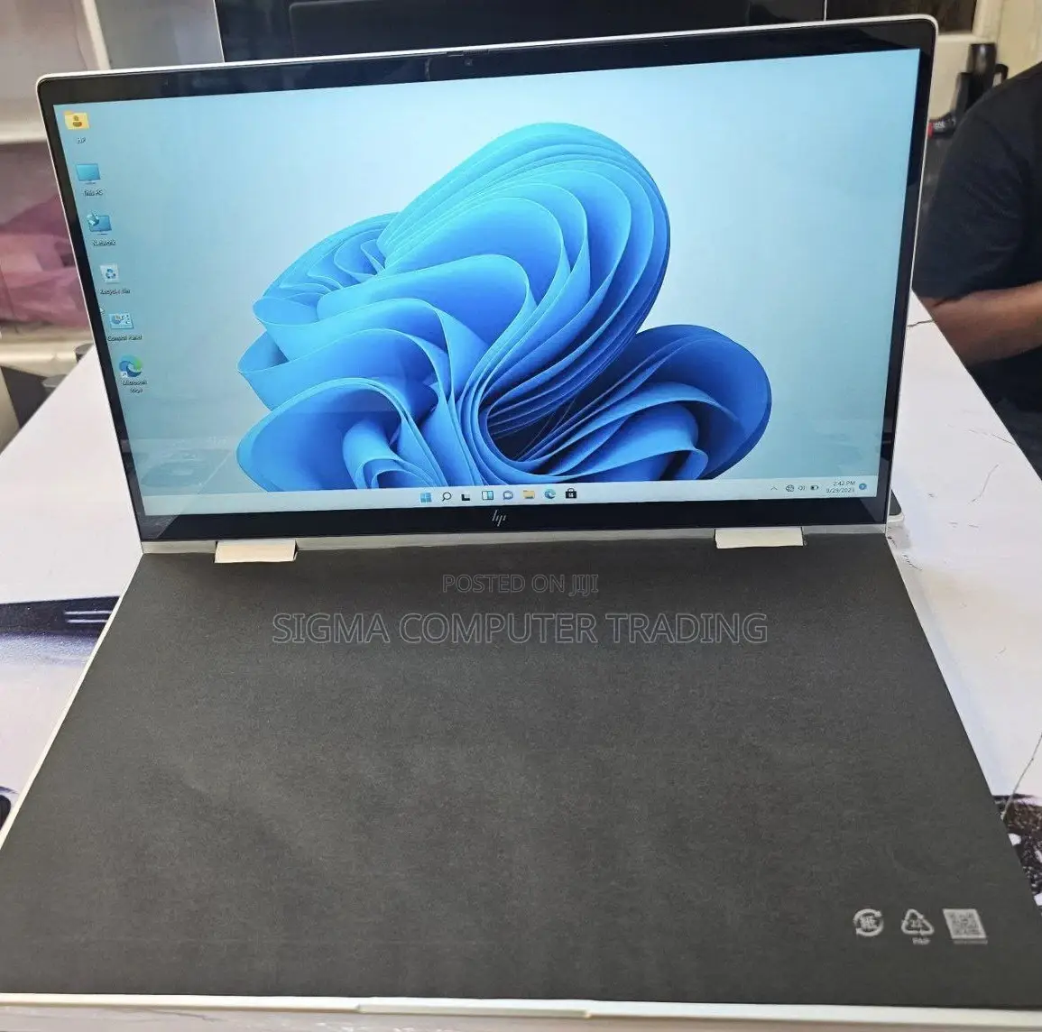 New Laptop HP Envy X360 16GB Intel Core I7 SSD 1T