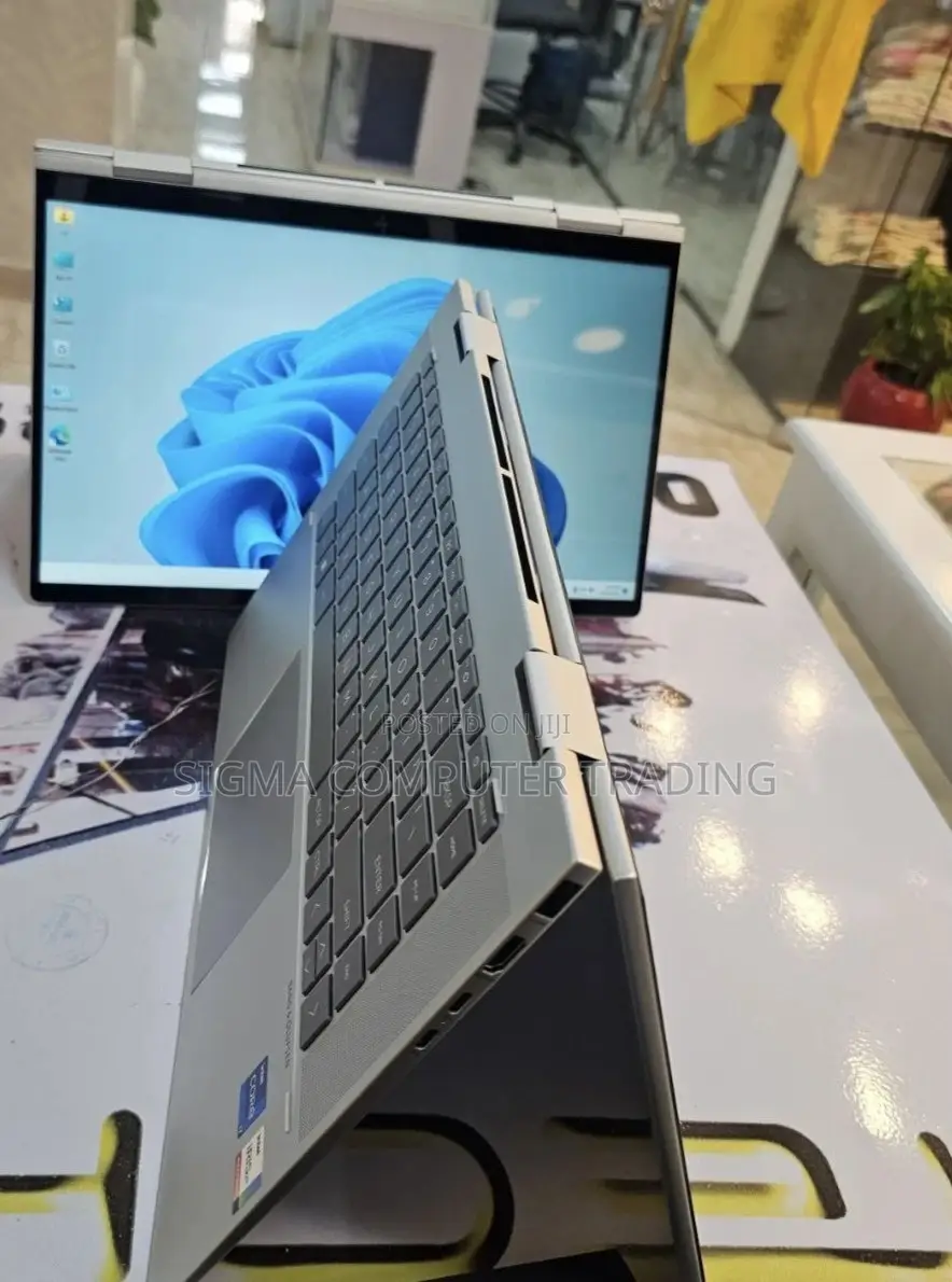New Laptop HP Envy X360 16GB Intel Core I7 SSD 1T