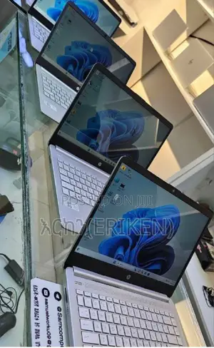 New Laptop HP Stream Notebook 16GB Intel Core I7 SSD 512GB