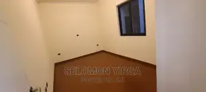 3bdrm Villa in አድስ አበባ, Bole for sale