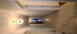 3bdrm Villa in አድስ አበባ, Bole for sale