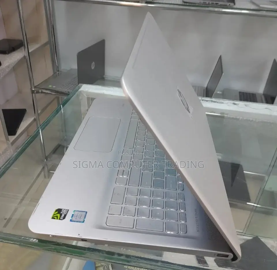 New Laptop HP Envy 15 8GB Intel Core I5 HDD+SSD 1T