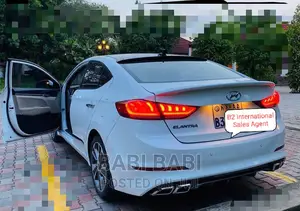 Hyundai Elantra 2017 White