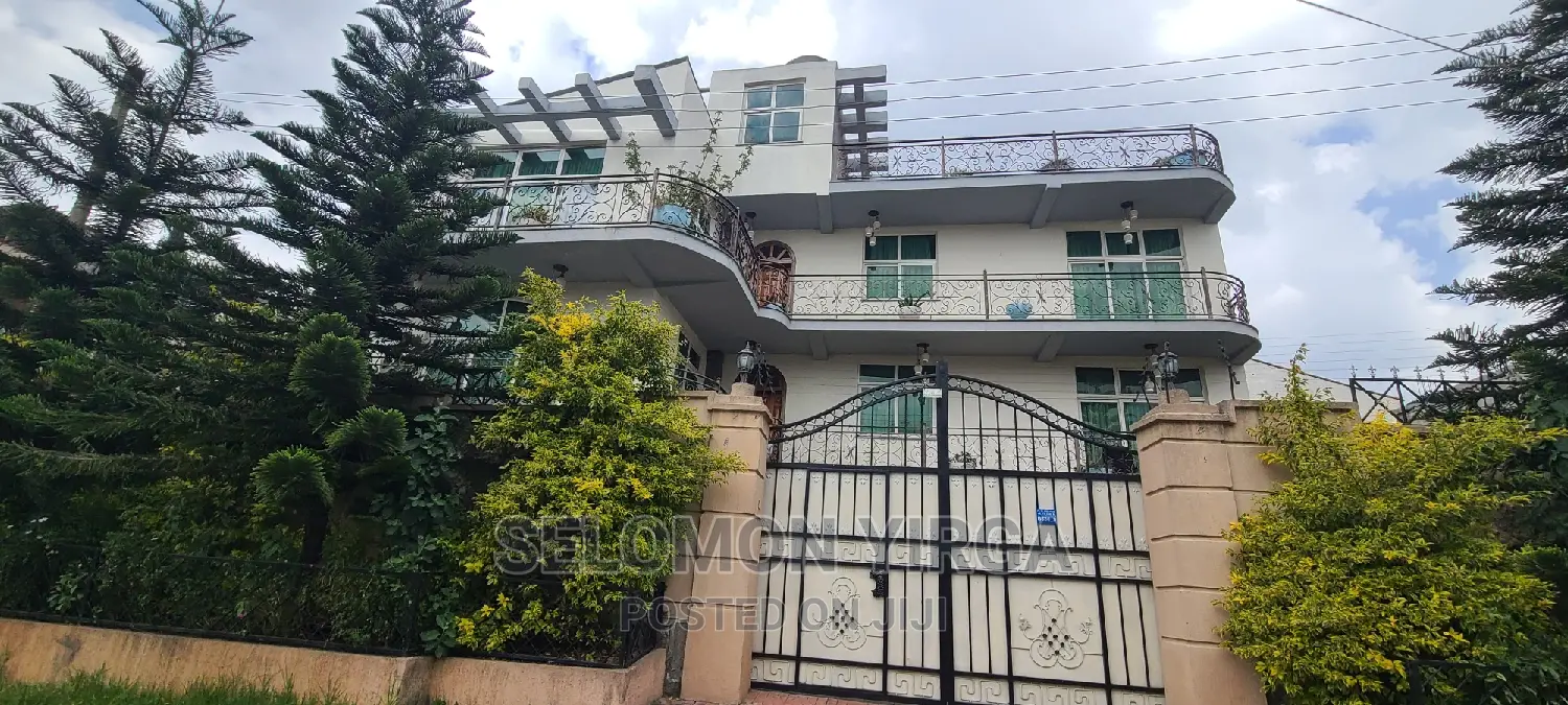 9bdrm House in አድስ አበባ, Bole for rent