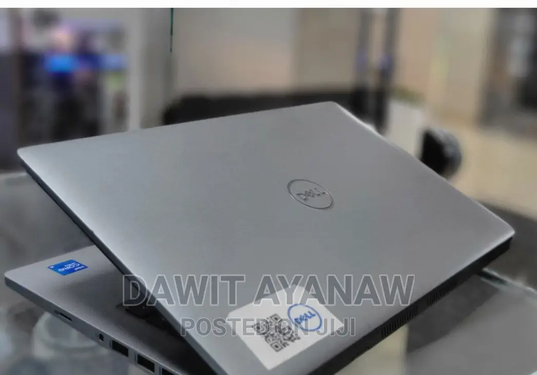 New Laptop Dell 16GB Intel Core I5 SSD 256GB