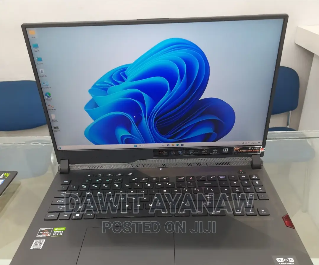 New Laptop Asus 32GB AMD Ryzen 9 SSD 1T