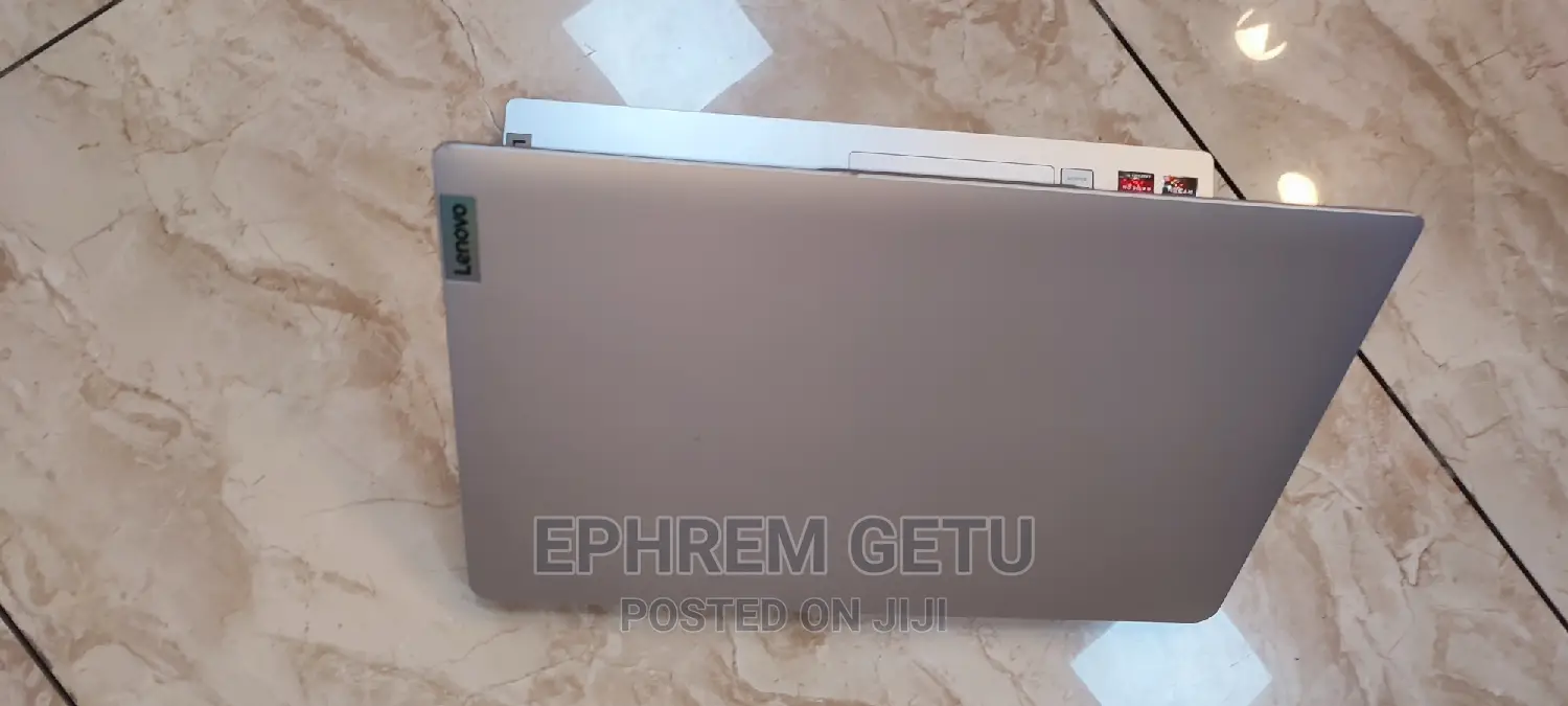 New Laptop Lenovo Ideapad 3 8GB AMD Ryzen 5 SSD 512GB