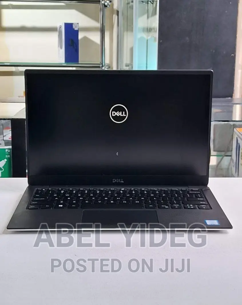 New Laptop Dell XPS 13 8GB Intel Core I5 SSD 512GB