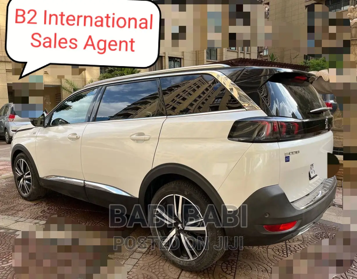 Peugeot 5008 2021 White