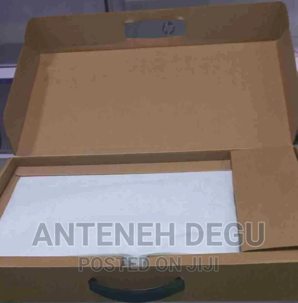 New Laptop Asus VivoBook S14 S410UA 8GB Intel Core I5 SSD 256GB