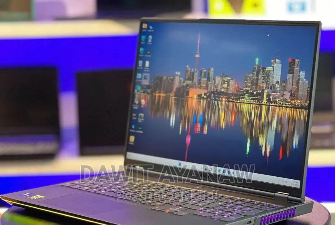 New Laptop Lenovo 32GB Intel Core I7 SSD 1T