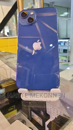 New Apple iPhone 13 128 GB Blue