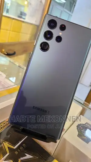 New Samsung Galaxy S22 Ultra 5G 256 GB Black