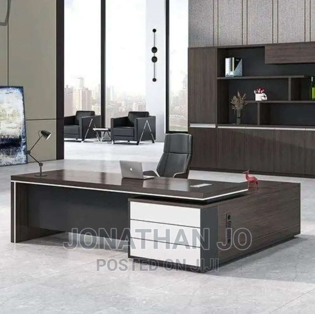 Excutive Office Table