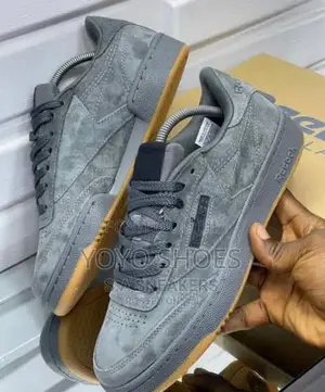 Reebok Flat