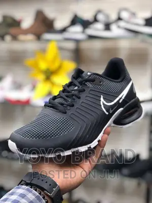 Photo - Nike Air Max Orginal