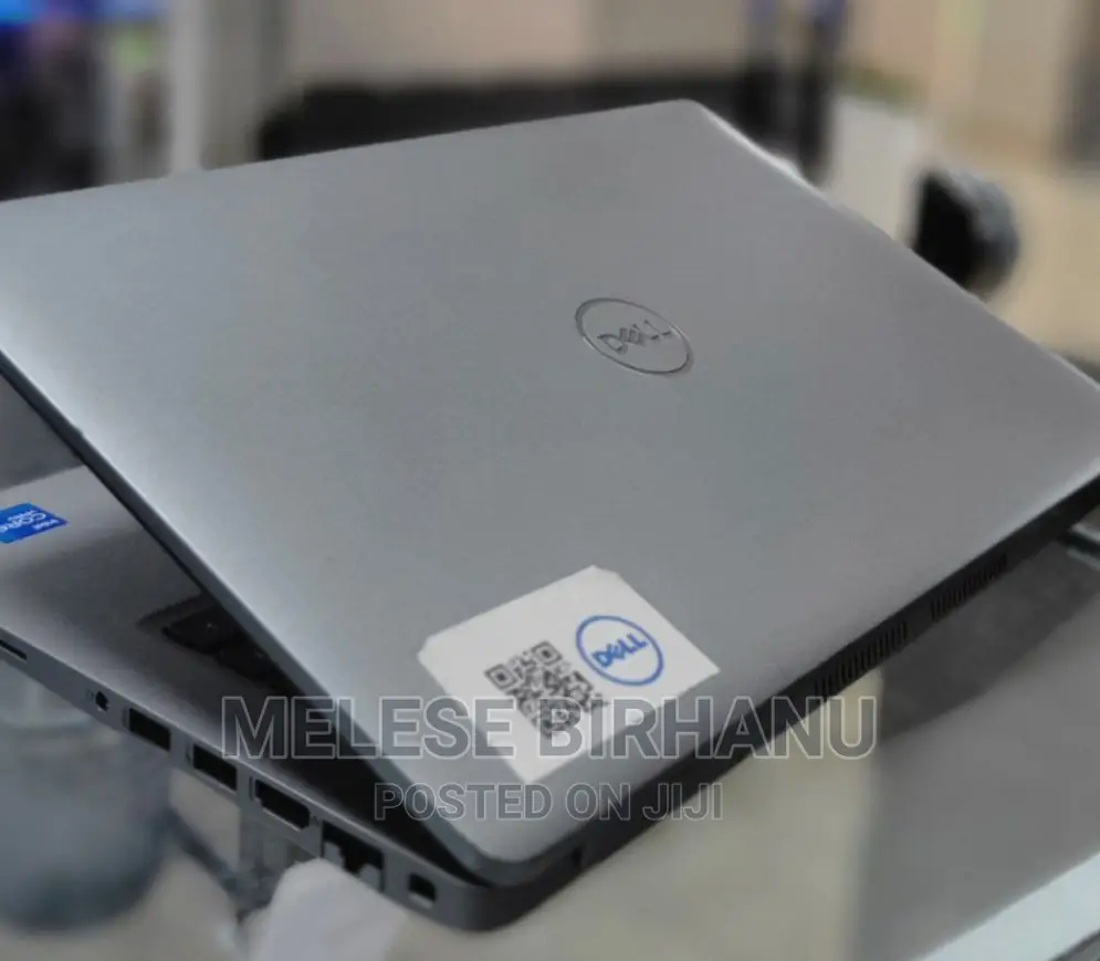 New Laptop Dell 16GB Intel Core I5 SSD 256GB