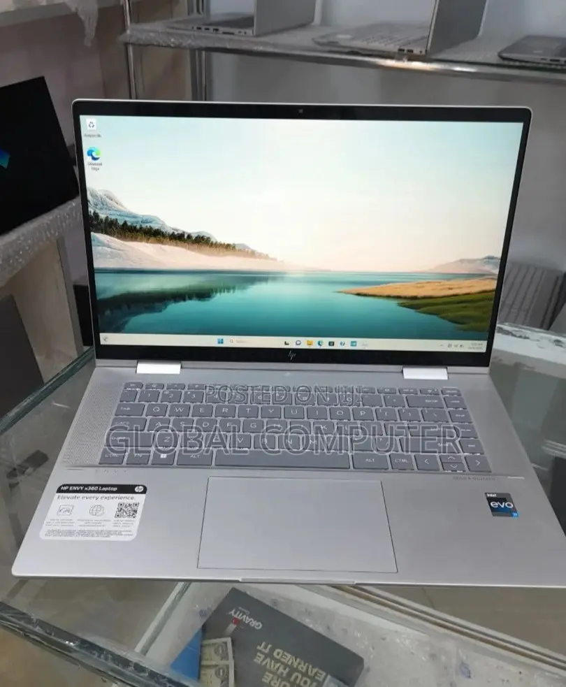 New Laptop HP Envy 15-Ep0xxx 16GB Intel Core I7 SSD 512GB