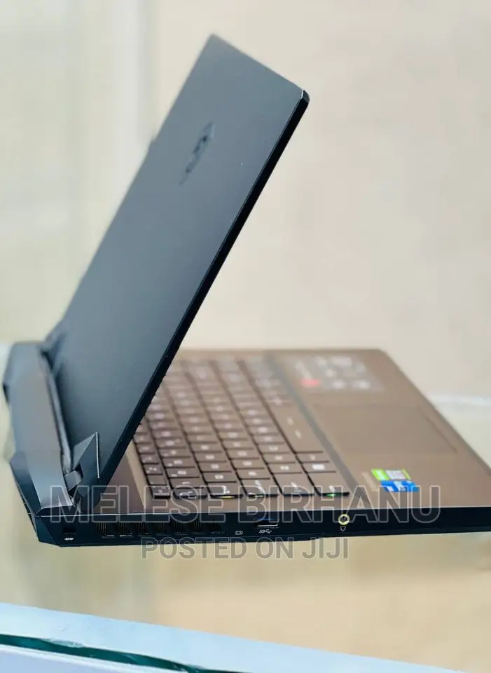 New Laptop MSI 16GB Intel Core I7 SSD 1T