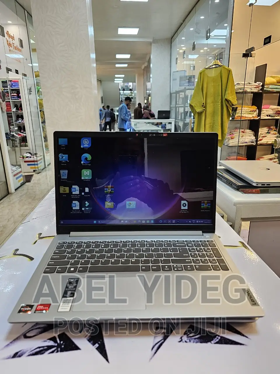 New Laptop Lenovo Ideapad 3 8GB AMD Ryzen 5 SSD 512GB