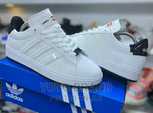 Adidas Orginal Lago