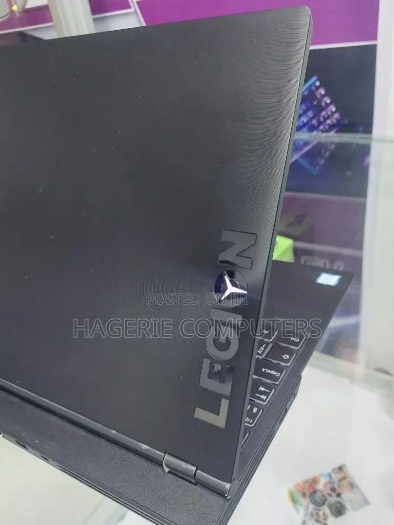 New Laptop Lenovo Legion 5i 16GB AMD Ryzen 5 SSD 512GB