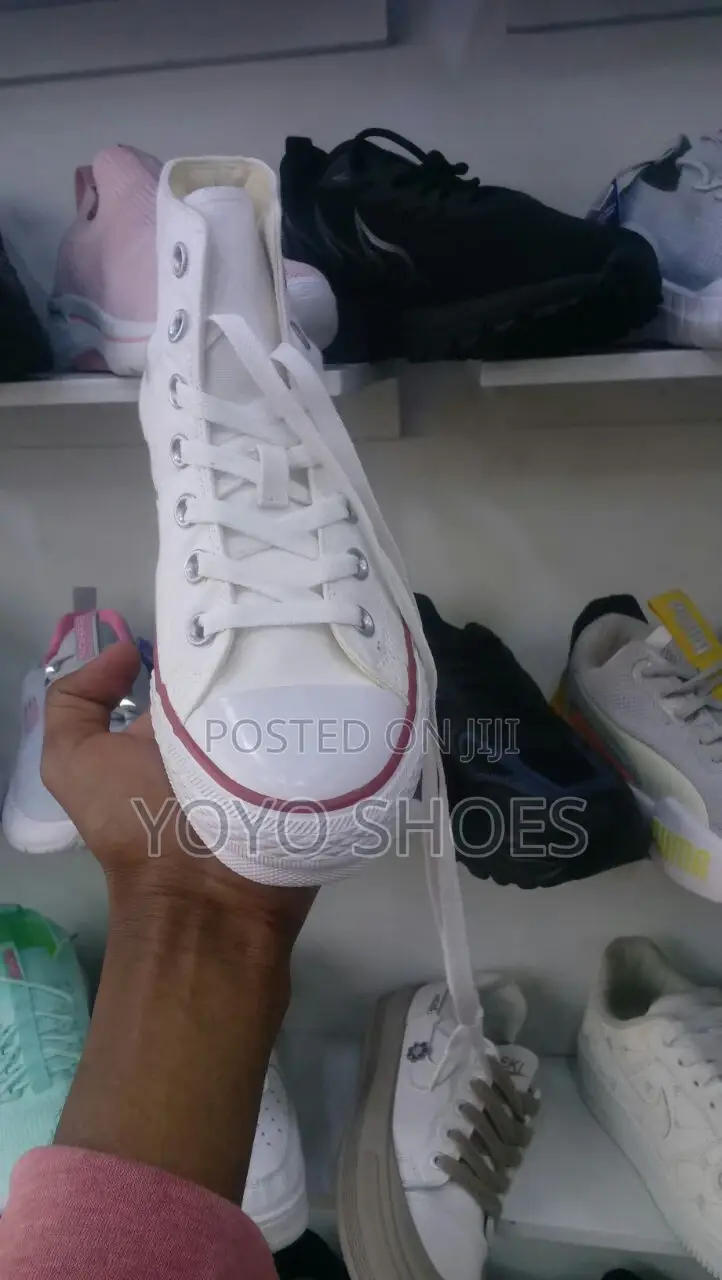 Convrse All Star