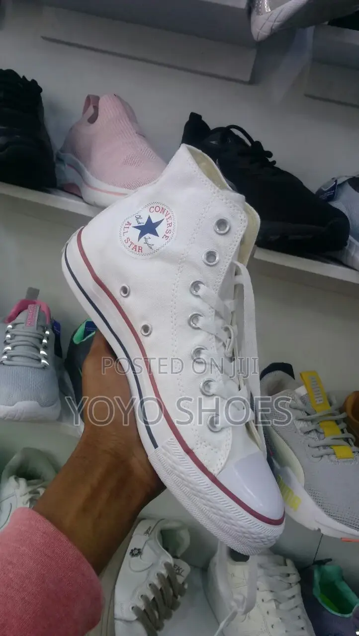 Convrse All Star