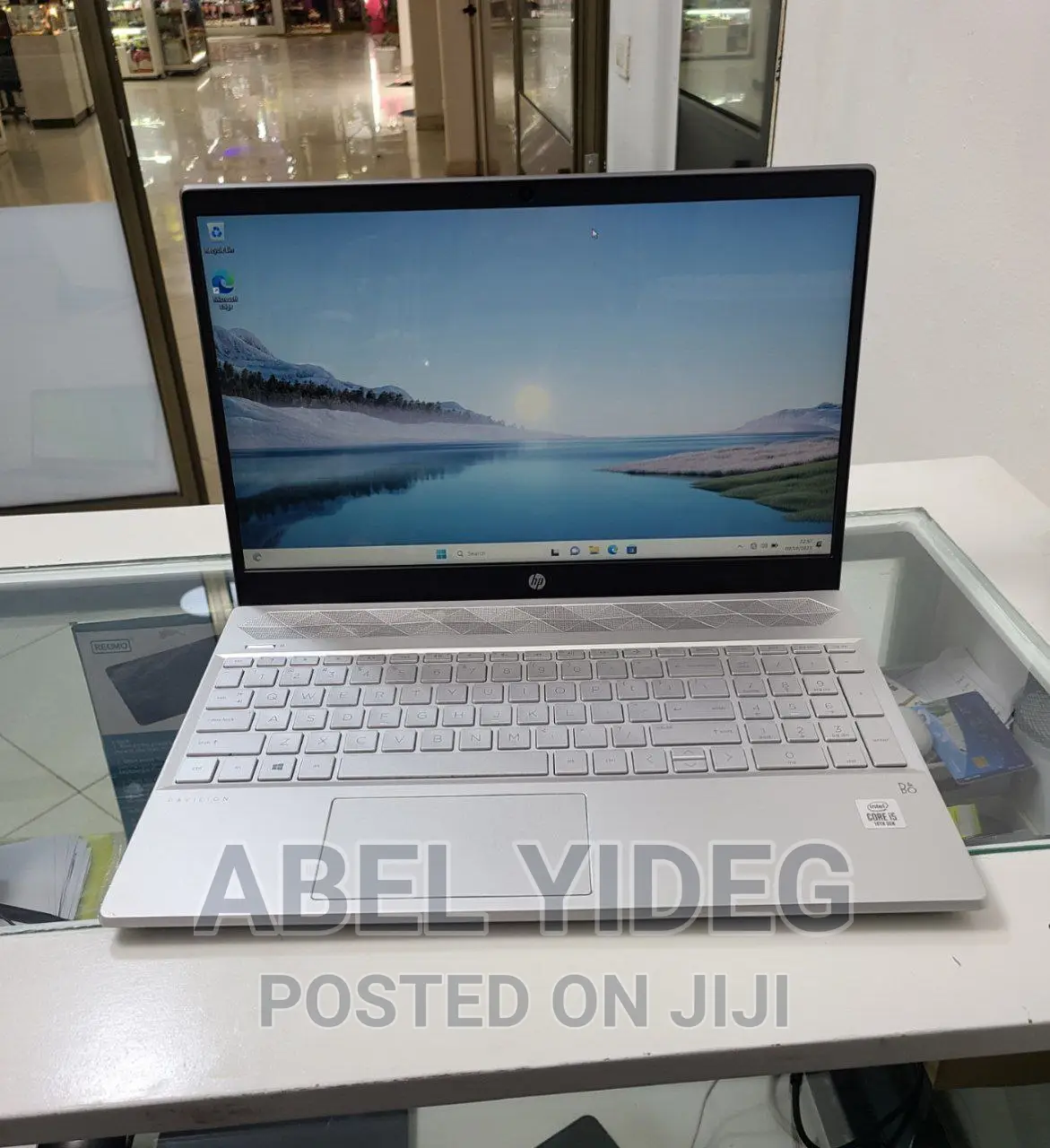 New Laptop HP Pavilion 15 8GB Intel Core I5 HDD 1T