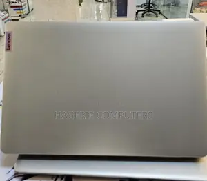 New Laptop Lenovo 8GB AMD Ryzen 5 SSD 512GB