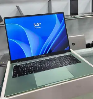 New Laptop 16GB Intel Core I5 SSD 512GB