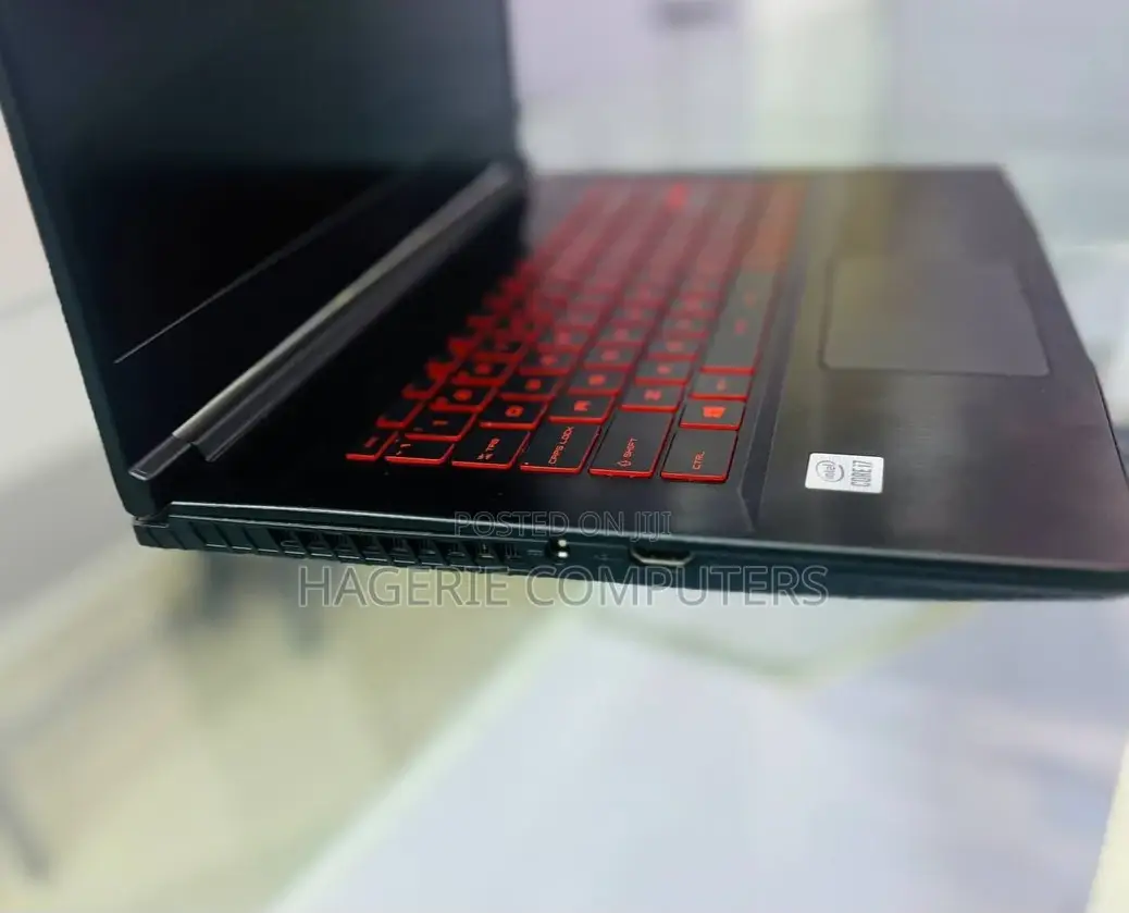 New Laptop MSI 16GB Intel Core I7 SSD 512GB