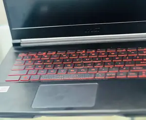 New Laptop MSI 16GB Intel Core I7 SSD 512GB