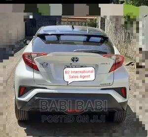 Toyota C-HR 2023 White