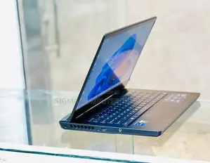 New Laptop MSI GP75 Leopard 16GB Intel Core I7 SSD 1T