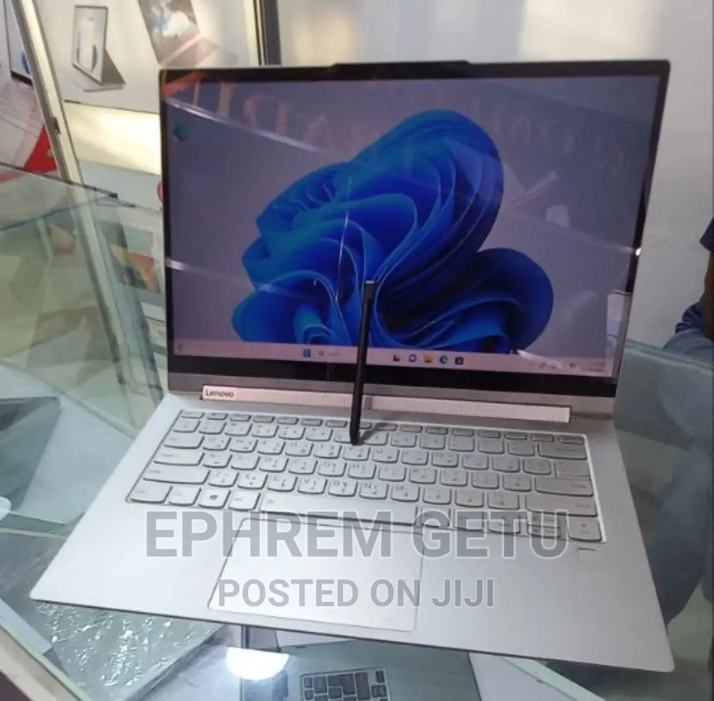 New Laptop Lenovo Yoga 910 12GB Intel Core I7 SSD 512GB