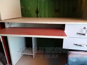 Computer Table