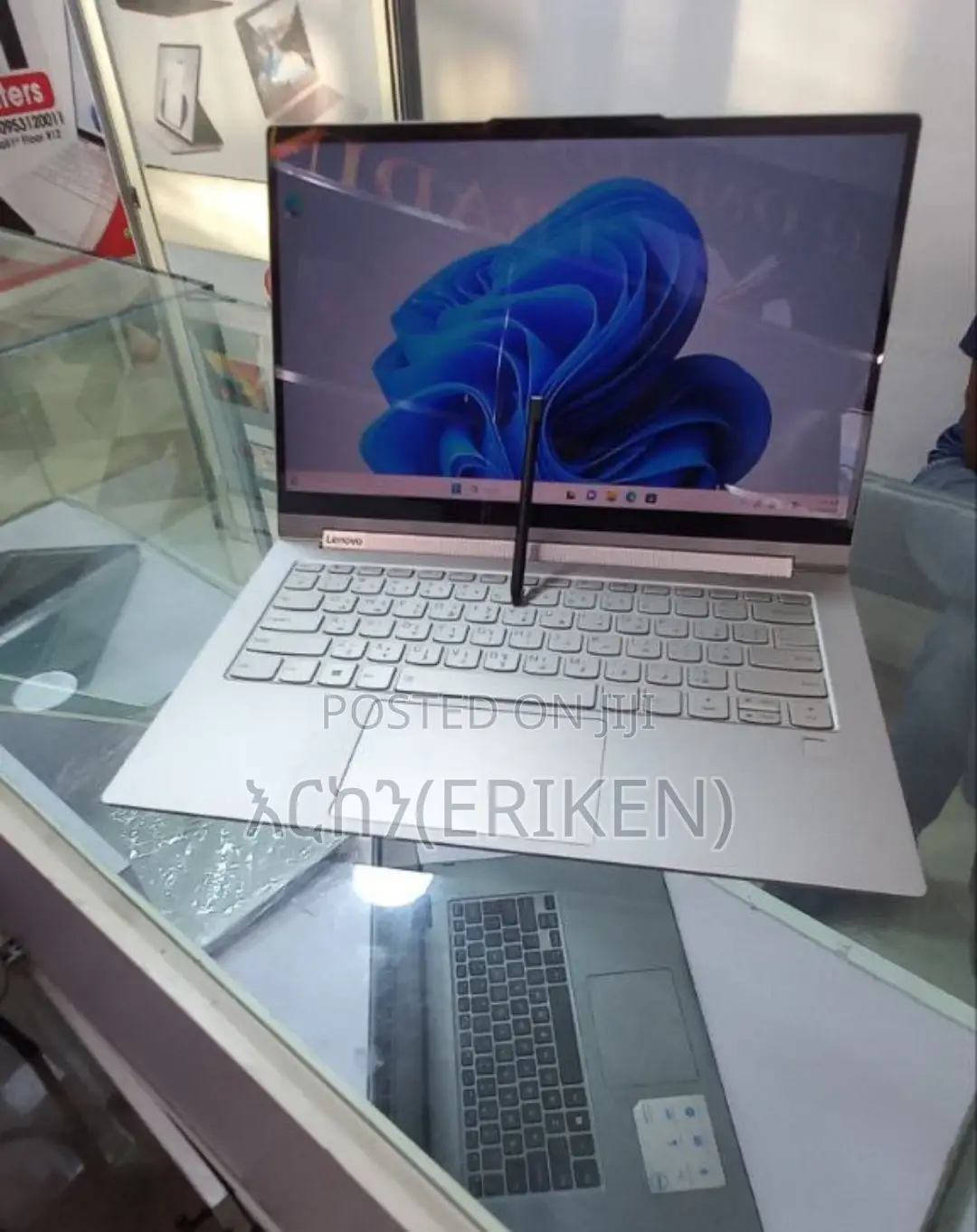 New Laptop Lenovo Yoga 910 12GB Intel Core I7 SSD 512GB