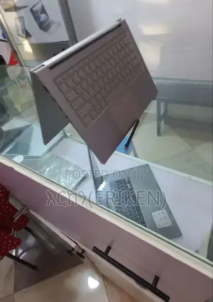 New Laptop Lenovo Yoga 910 12GB Intel Core I7 SSD 512GB