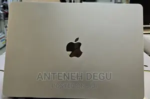 Photo - New Laptop Apple MacBook Air 2022 M2 8GB Apple M2 SSD 256GB