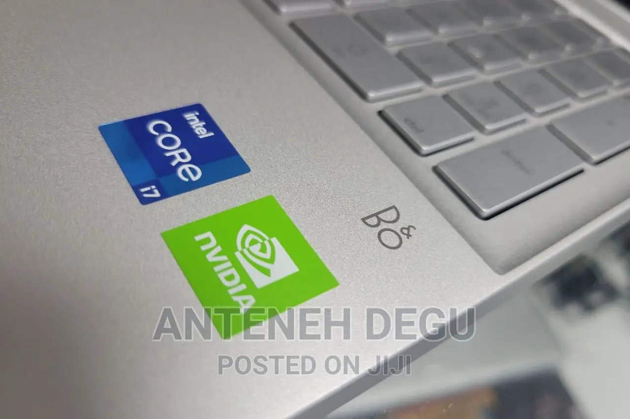 New Laptop HP Pavilion 15 8GB Intel Core I7 SSD 512GB