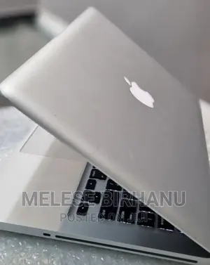Laptop Apple MacBook Pro 2012 4GB Intel Core I5 HDD 500GB